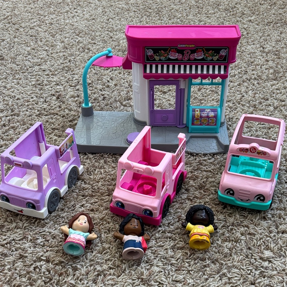 Fisher Price-Little People- Food Trucks and Resturant